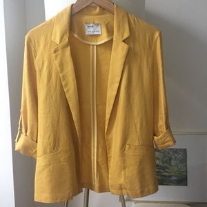 Linen Blazer in Yellow